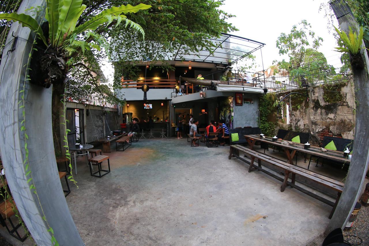 Bat & Arrow Hotel Padang  Exterior foto