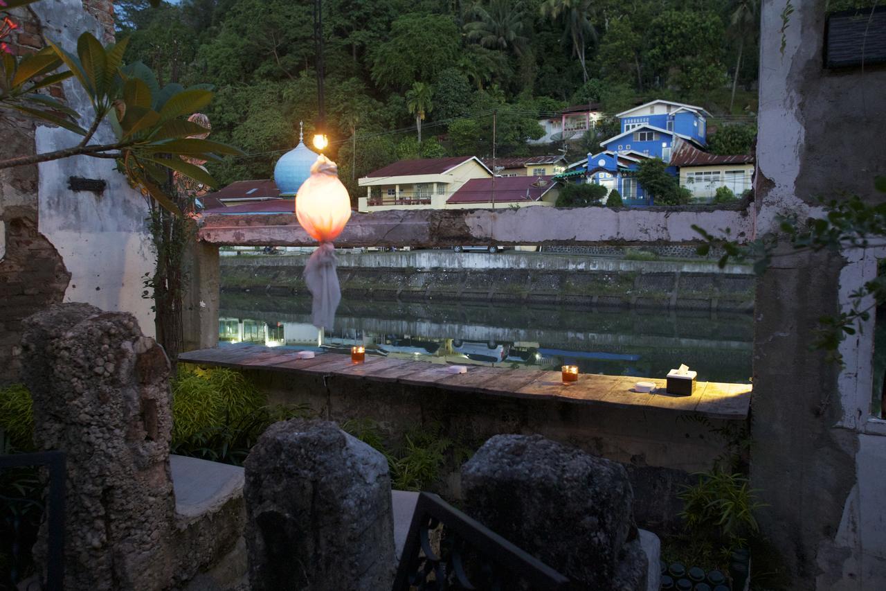 Bat & Arrow Hotel Padang  Exterior foto